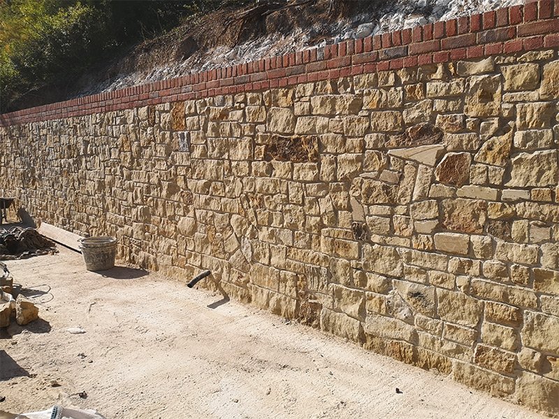 Sandstone wall